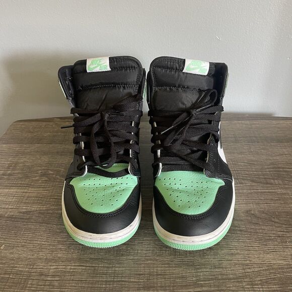 Nike Air Jordan 1 Retro Men’s High Green Glow Sneaker Shoes DZ5485-130 Size 10 - Picture 3 of 8